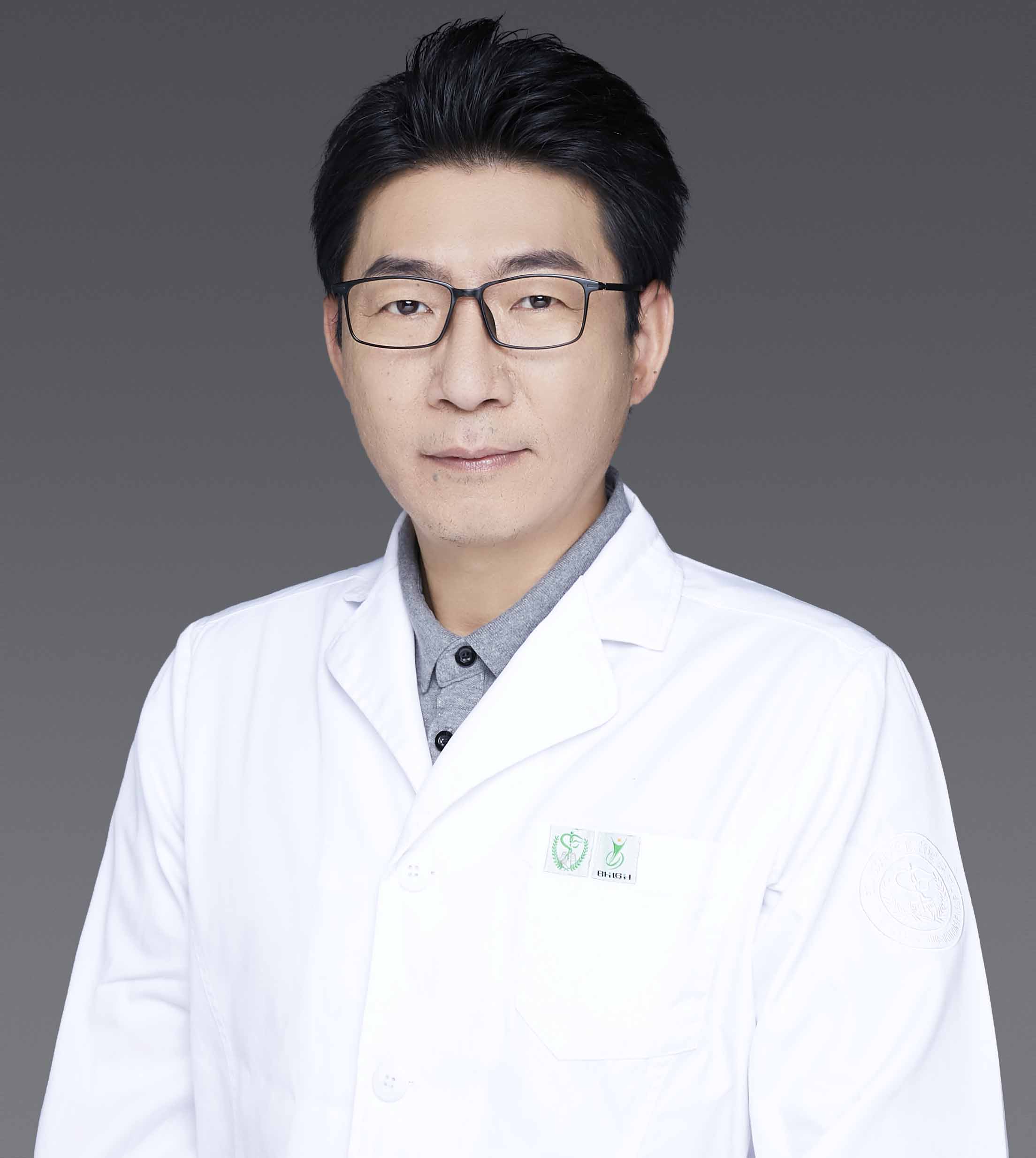过斌